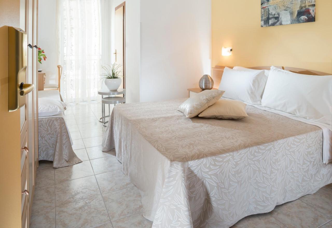 Hotel Bellerofonte Rimini Exteriér fotografie