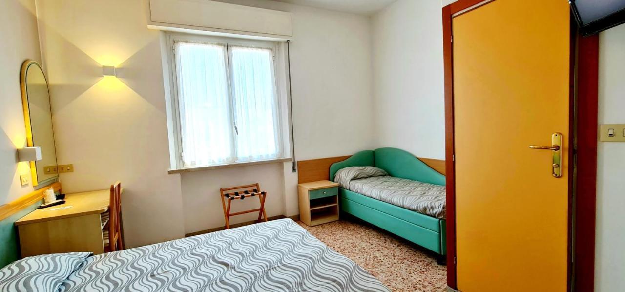 Hotel Bellerofonte Rimini Exteriér fotografie